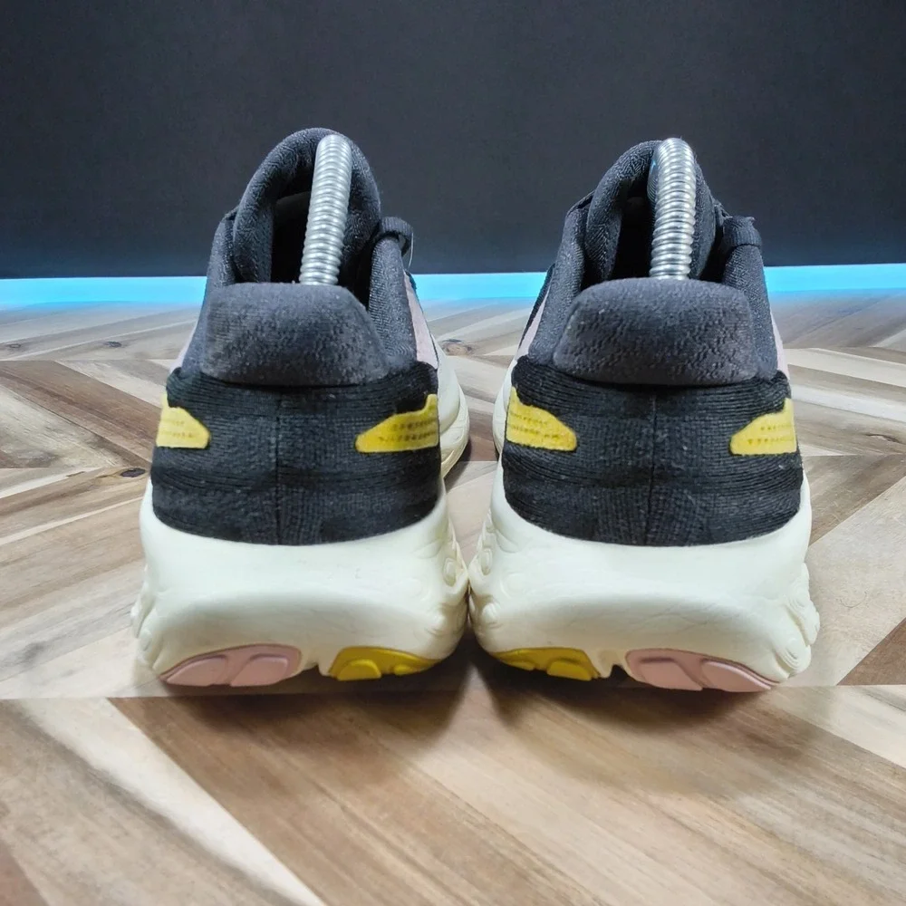 New Balance pre owned